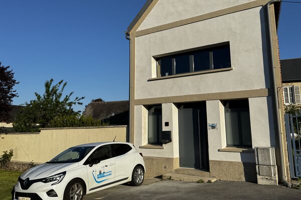 Restructuration d'un ancien bât. pour la création de nos nouveaux locaux
